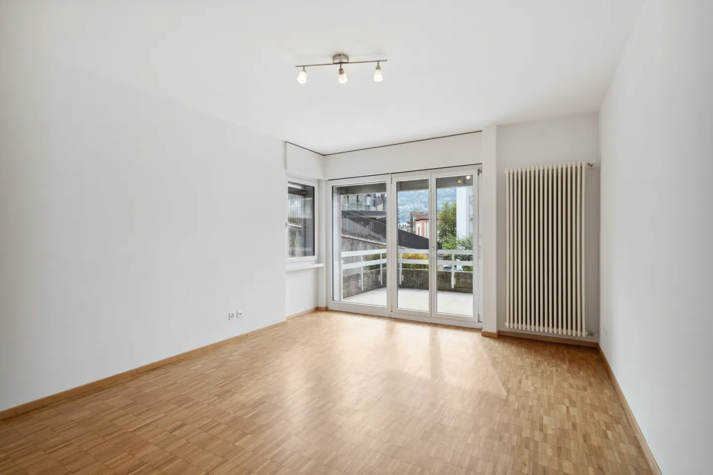 strategic studio a few steps from the center - Photo 5 of 10