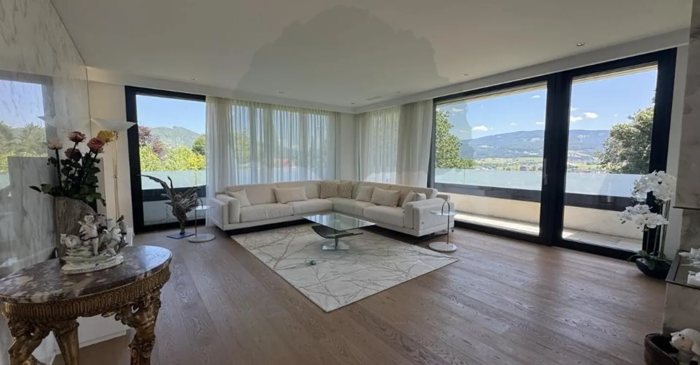 Superb 5.5-room apartment of 170 m² with a 62 m² terrace - Photo 3 of 13