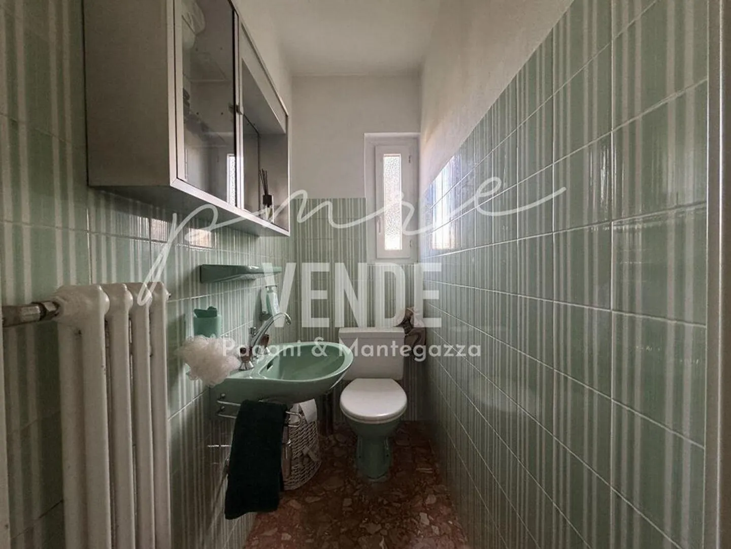 VEZIA I UNABHÄNGIGE SEKUNDÄRWOHNUNG MIT GARTEN UND POTENZIAL... - Foto 8 von 13