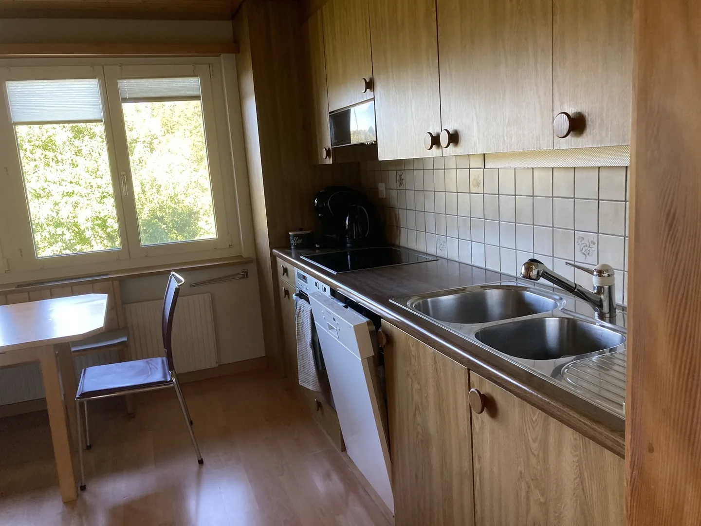 APPARTEMENT DE 3½ PIÈCES À MIRCHEL (BE), MEUBLÉ, TEMPORAIRE - Photo 2 sur 10