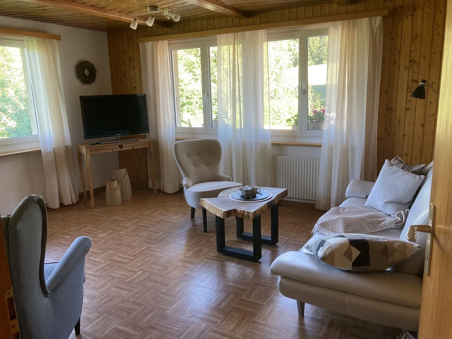 APPARTEMENT DE 3½ PIÈCES À MIRCHEL (BE), MEUBLÉ, TEMPORAIRE - Photo 4 sur 10