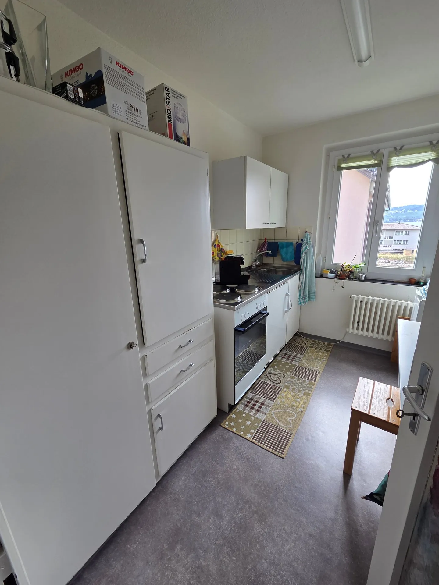 Hell 2-room apartment with lake view - Photo 2 of 6