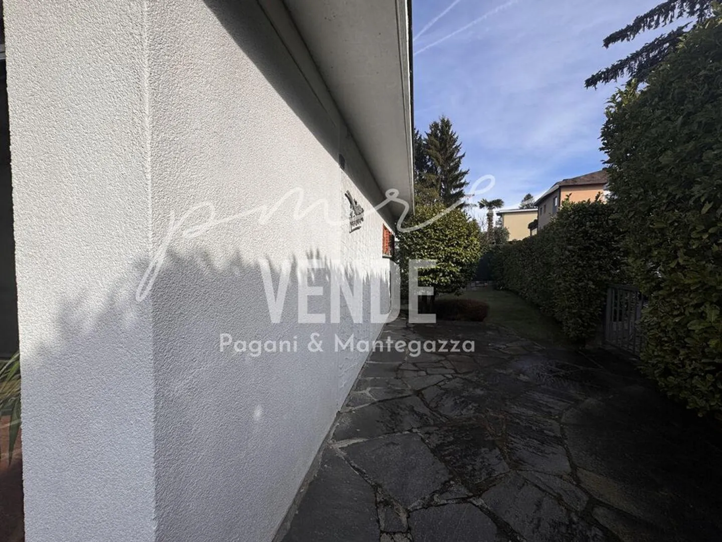 VEZIA I UNABHÄNGIGE SEKUNDÄRWOHNUNG MIT GARTEN UND POTENZIAL... - Foto 11 von 13