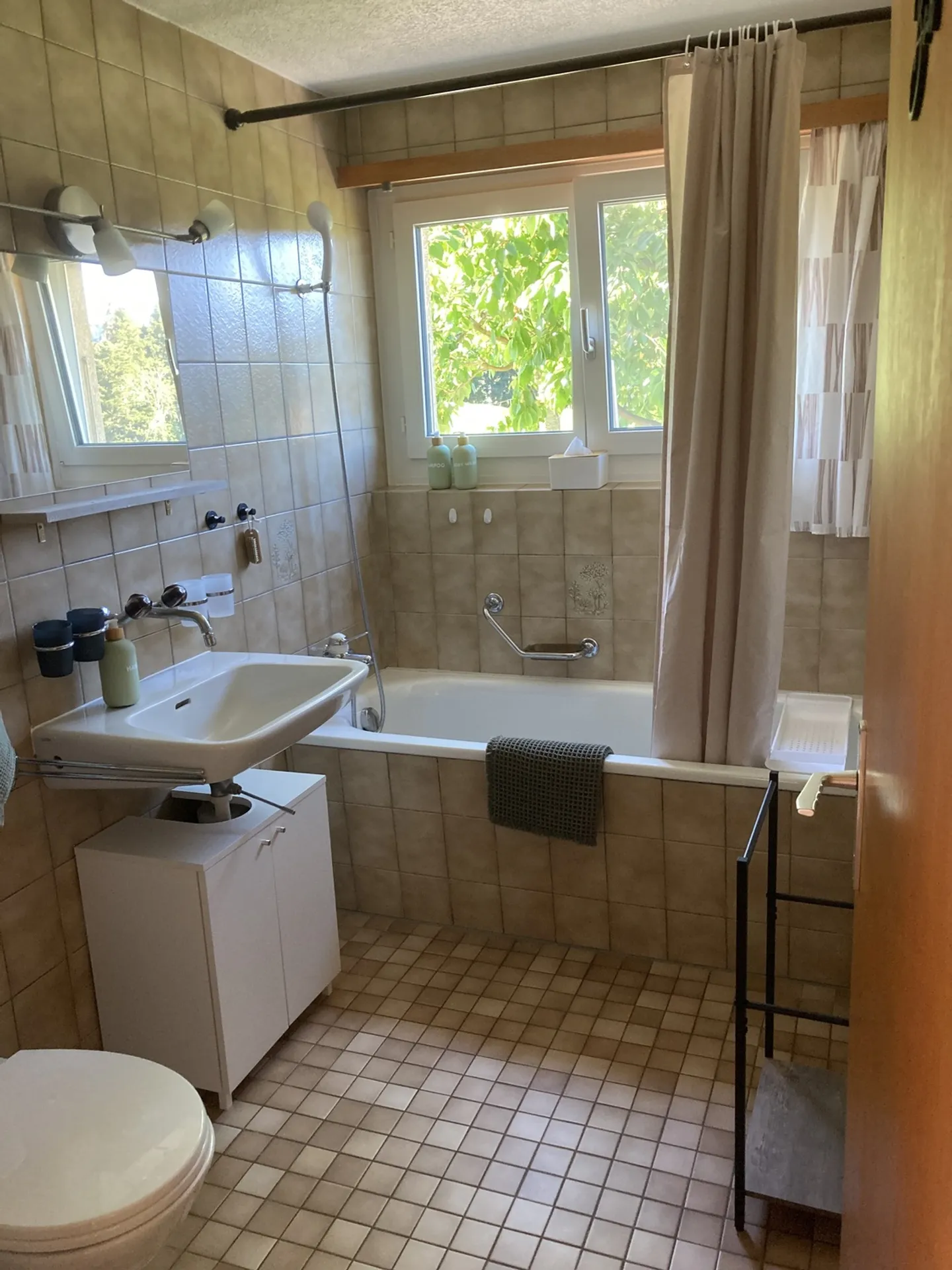 APPARTEMENT DE 3½ PIÈCES À MIRCHEL (BE), MEUBLÉ, TEMPORAIRE - Photo 7 sur 10