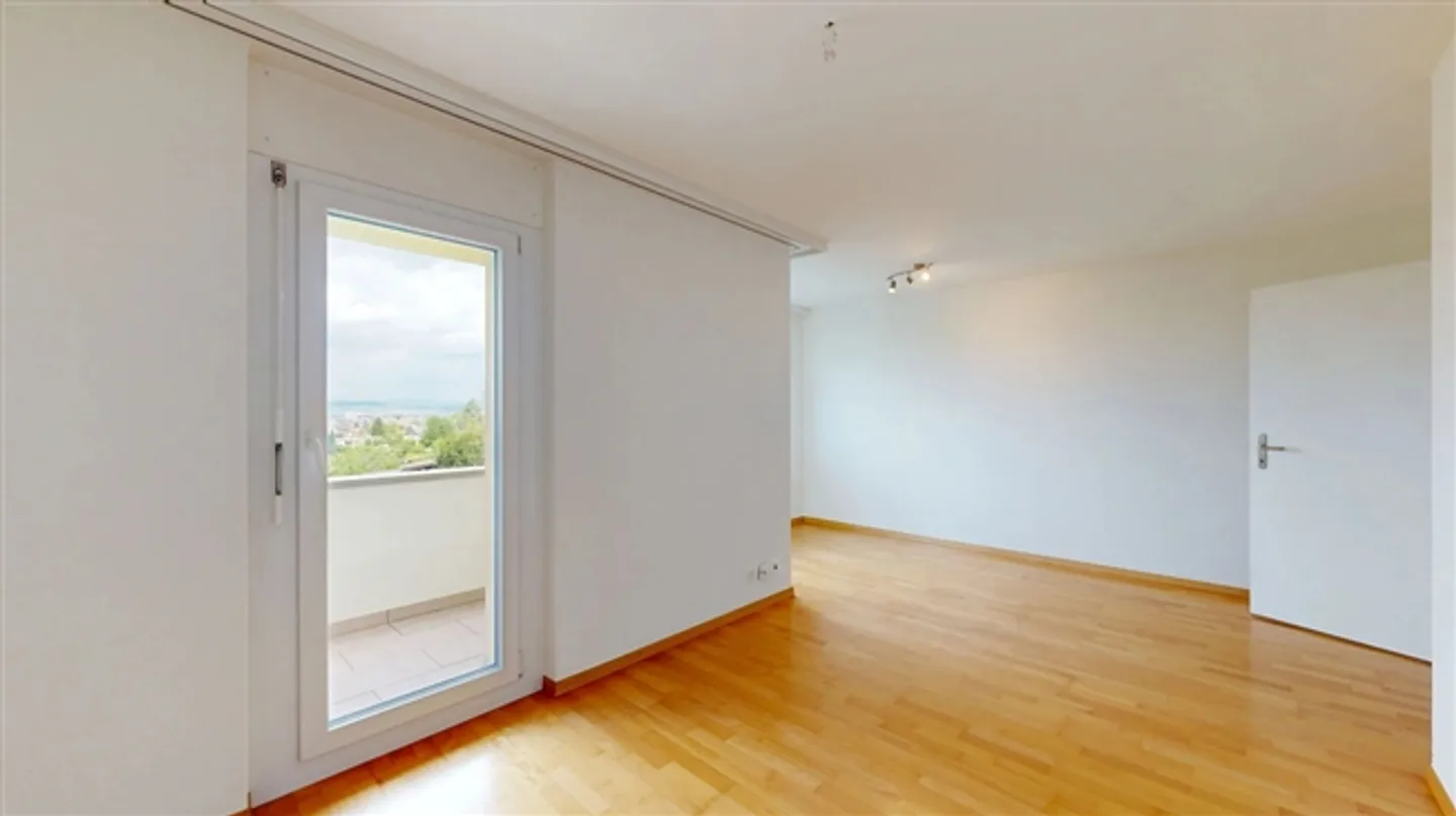 Light-filled 3.5-room apartment with parking space - Photo 13 of 19