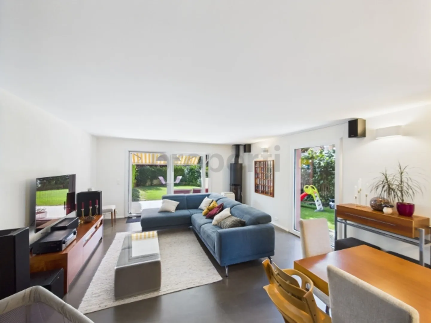 Möbliertes Duplex mit Garten und 4 geräumigen Schlafzimmern in Forel (Lavaux) - Foto 1 von 13