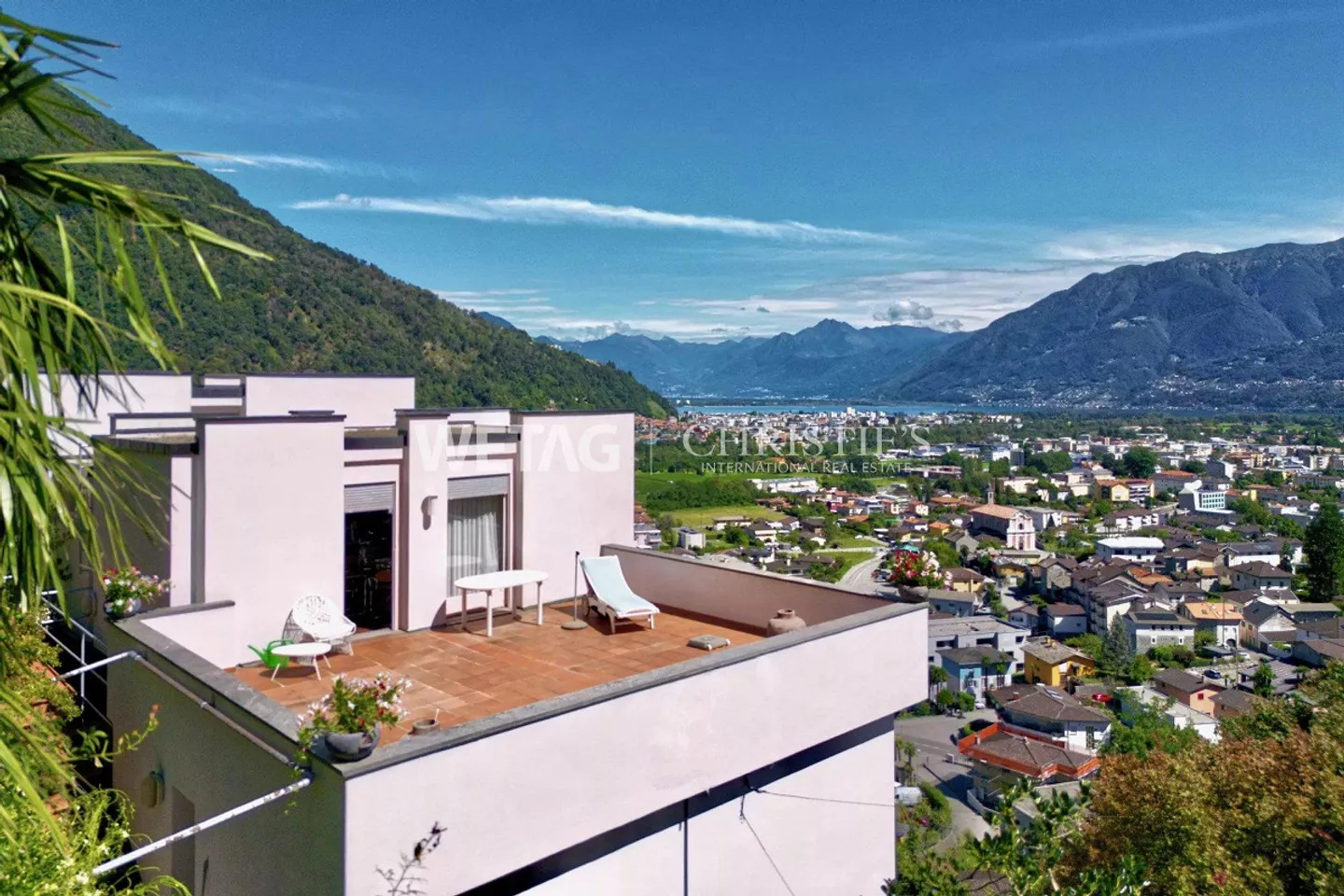 Losone: Beautiful villa to renovate in the green for sale - Photo 9 of 10