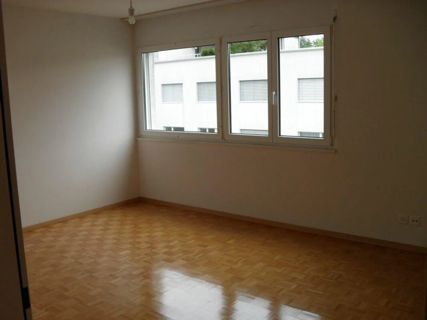Gepflegte 2.5-Zimmer-Wohnung in Adliswil - Photo 8 sur 8