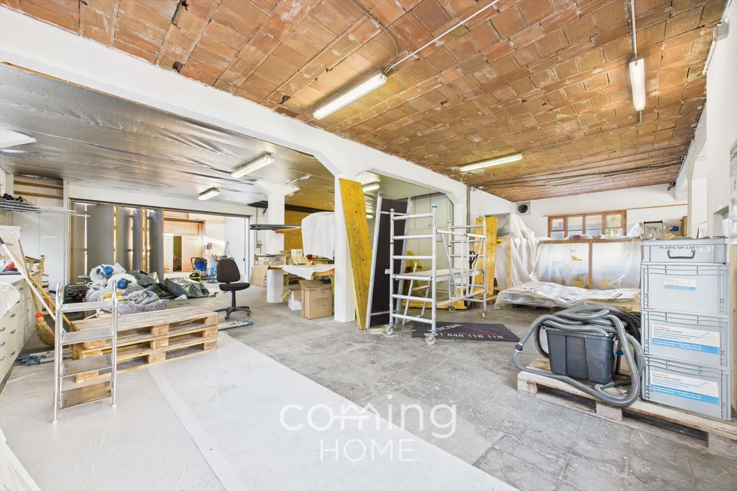 Cave - Photo 9 sur 12