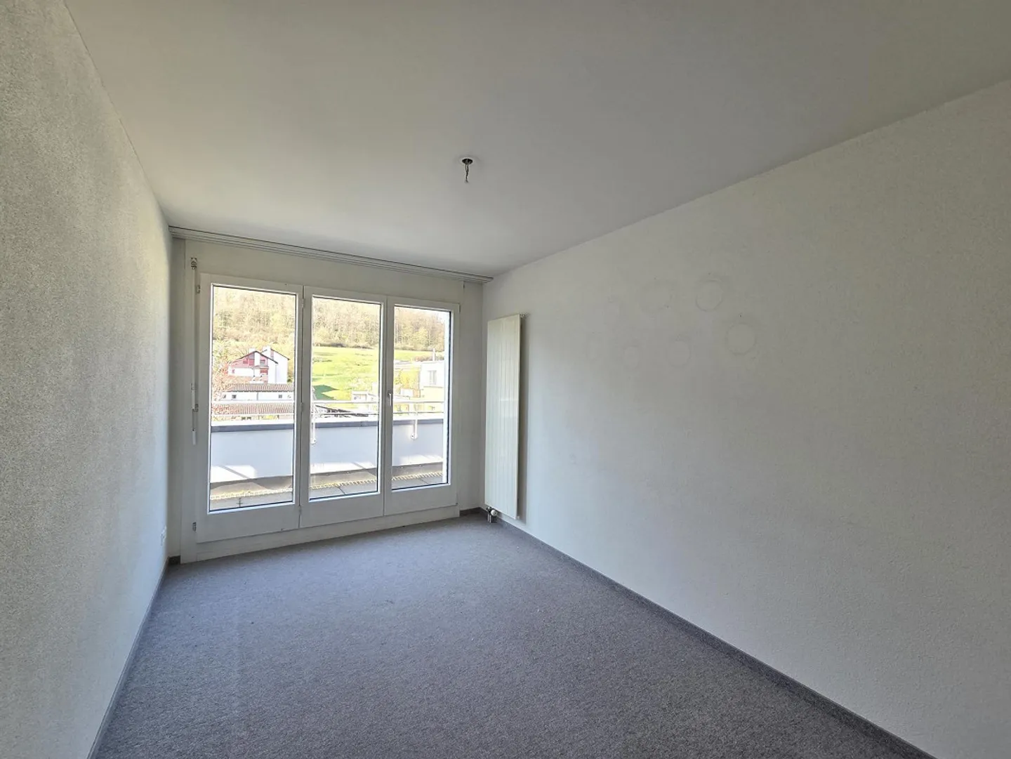 Appartement en attique avec belle vue panoramique dans un emplacement central - Photo 6 sur 13