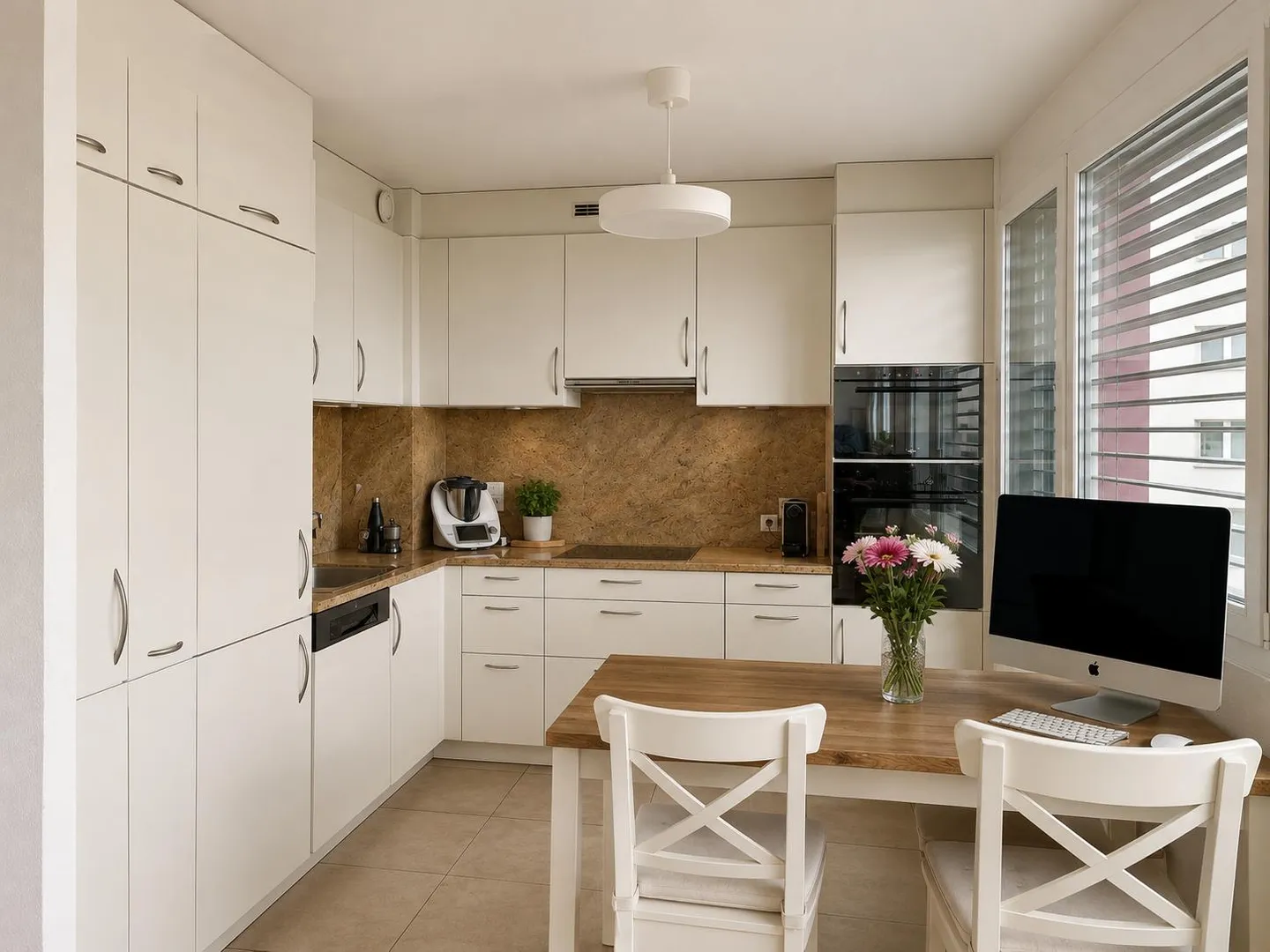 Appartamento 4 locali - Foto 3 di 9