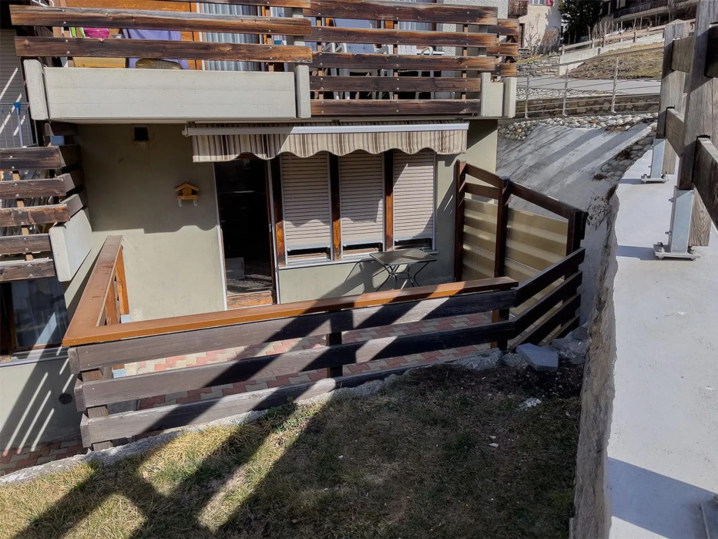 Cozy 1.5 room apartment with terrace above Visp - Photo 9 of 9