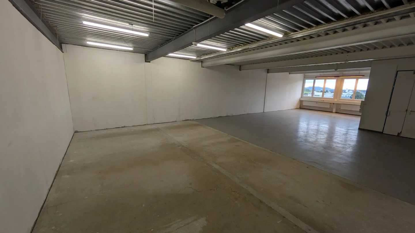 101m2 Salle de stockage Gossau - Industriestrasse 149 - Photo 4 sur 5