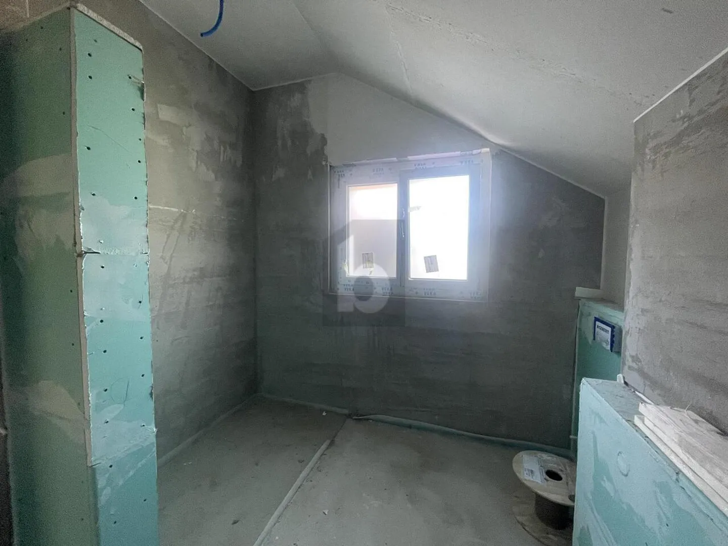 NEW BUILD WITH A VIEW - Photo 5 of 6