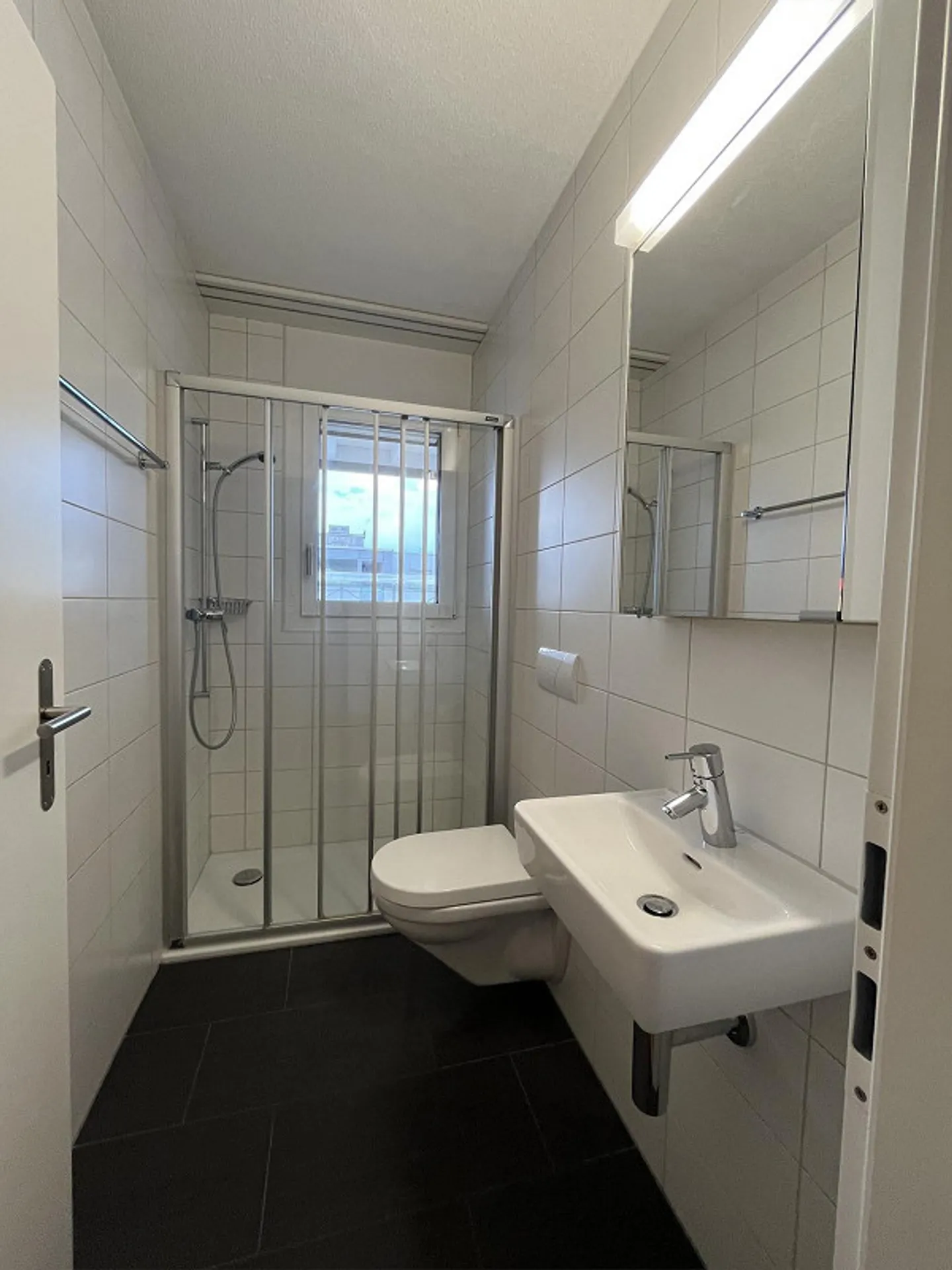 Moderne 5.5-Zimmer-Attika-Wohnung in Grosshöchstetten zu vermieten - Foto 11 von 11