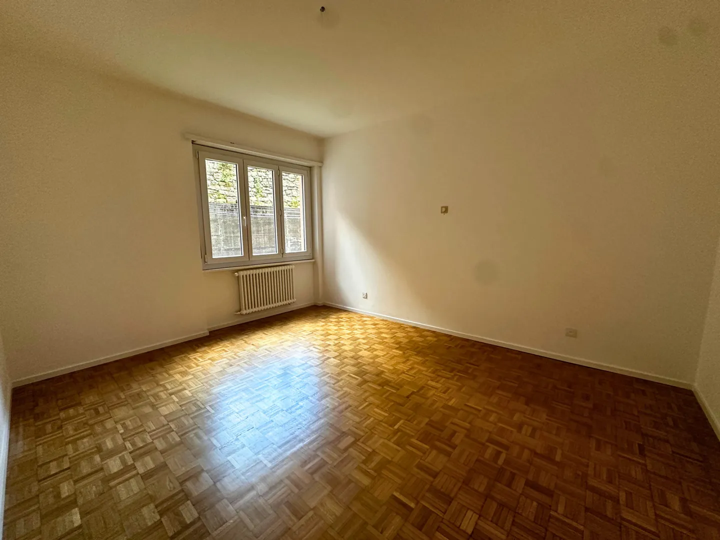 VACALLO - 4.5 ZIMMER WOHNUNG - Foto 6 von 9