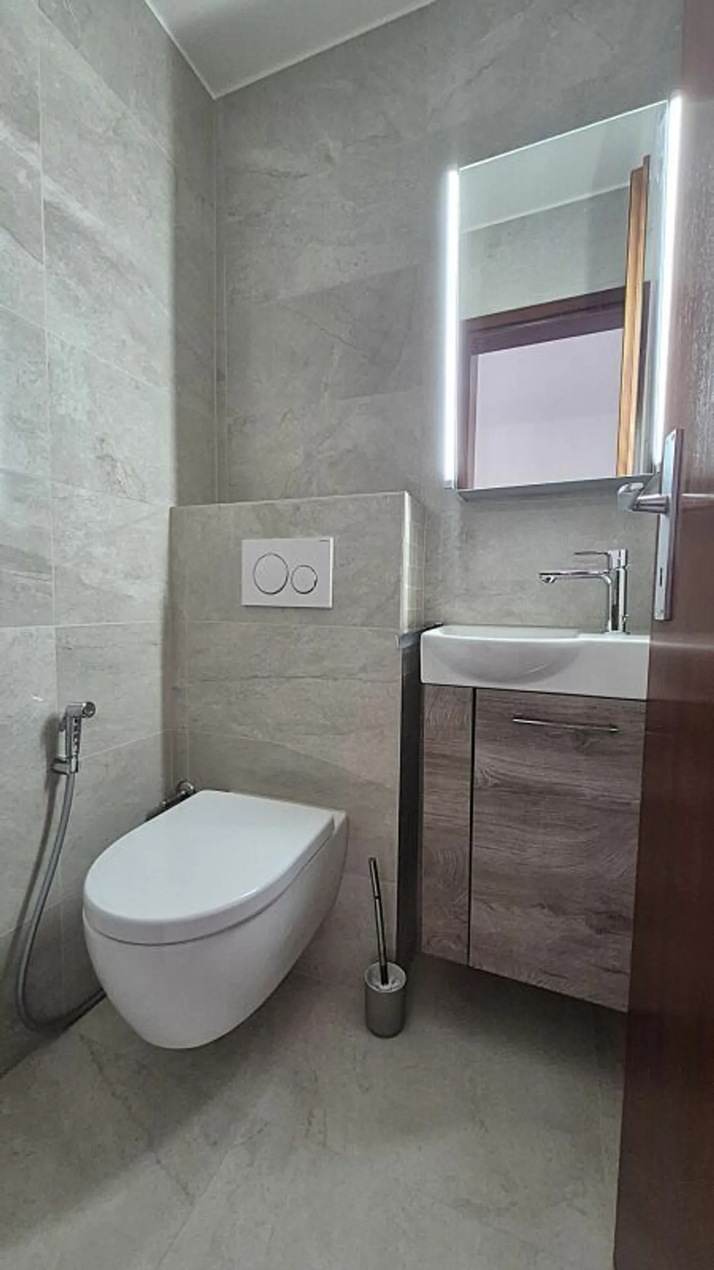 Splendida villa completamente ristrutturata a Colombier, con un magnifico giardino! - Foto 9 di 16