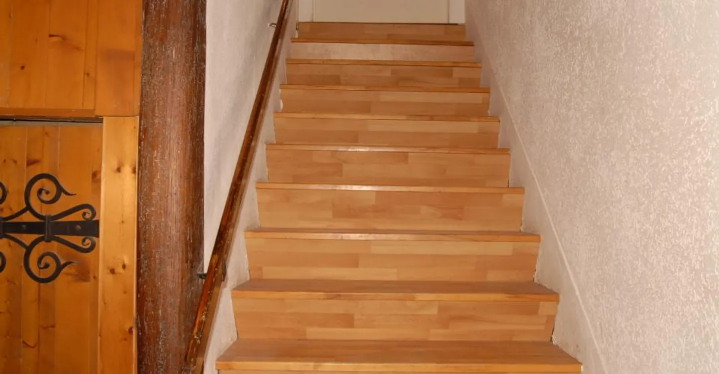 For sale in the city center of Cudrefin a 4-room house and a studio - Photo 18 of 24