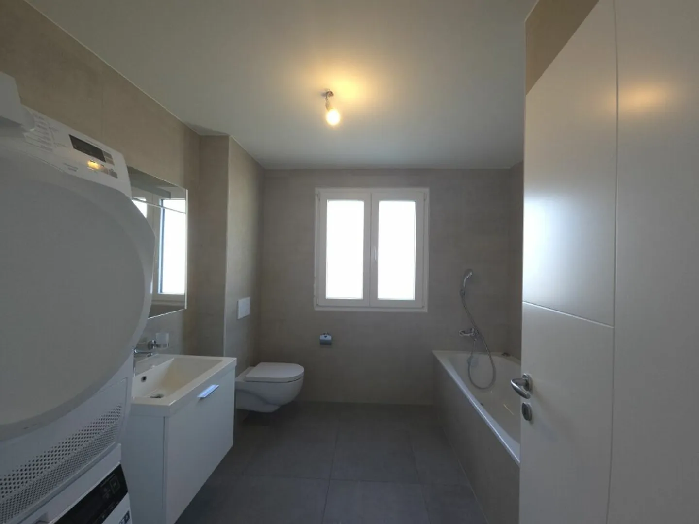 Apartment for rent - Photo 8 of 16