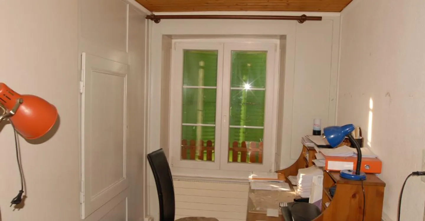 For sale in the city center of Cudrefin a 4-room house and a studio - Photo 5 of 24