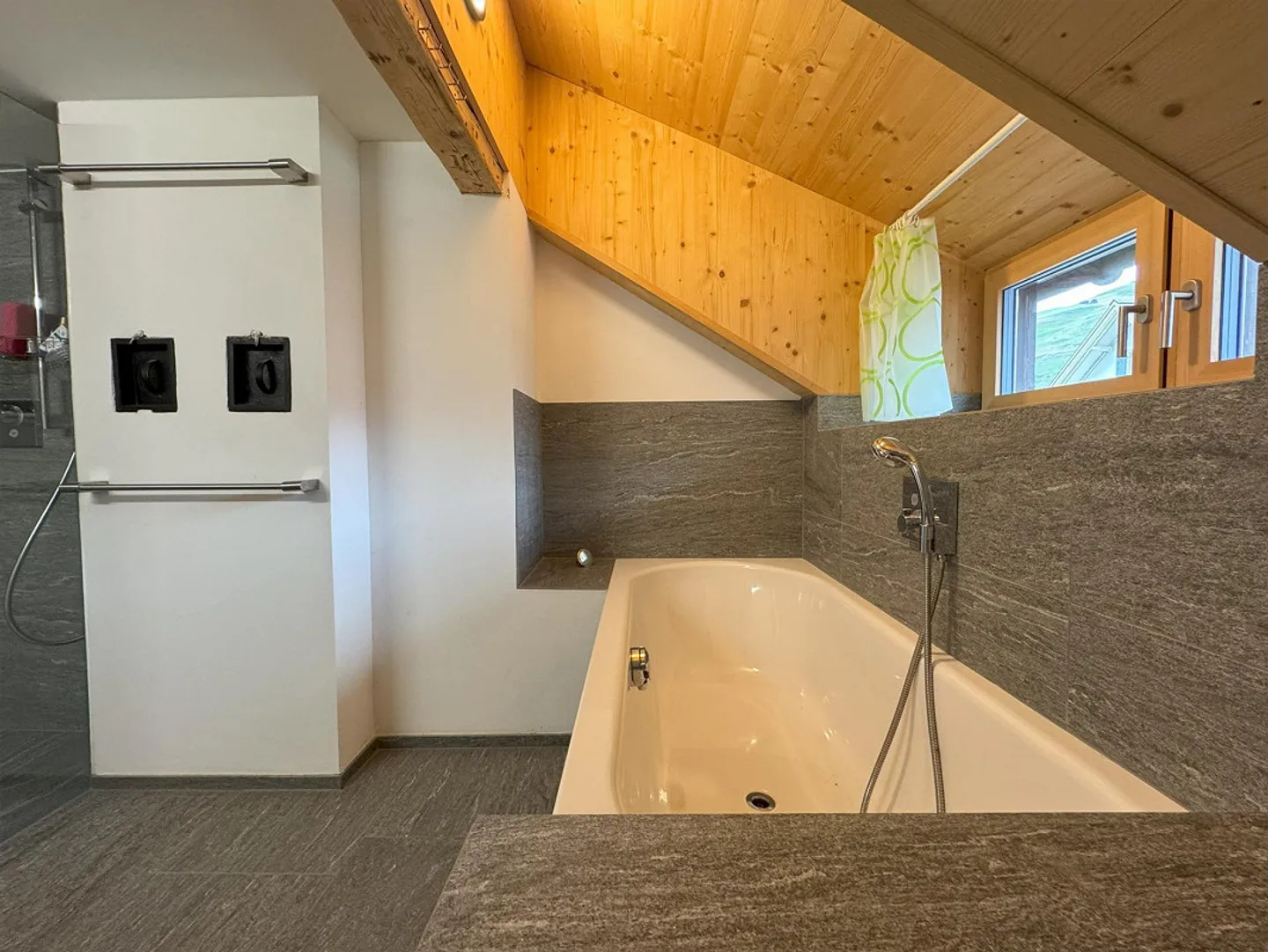 Appartement de 5,5 pièces - Photo 7 sur 7
