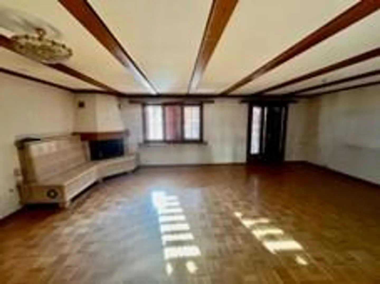 Casa Doppia Familiare in una Bella e Elevata Posizione - Foto 10 di 29