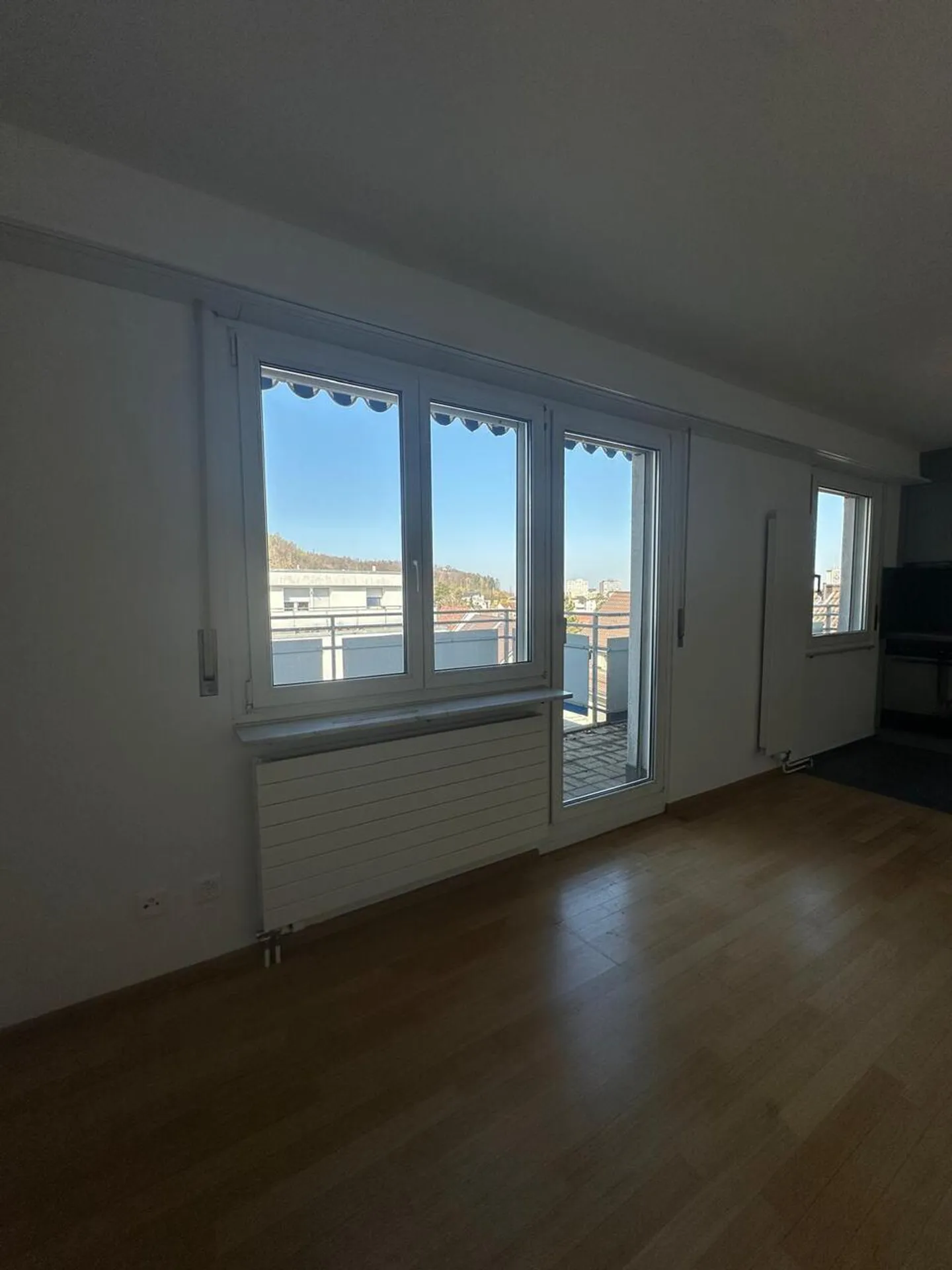 Appartamento con 2 camere e due balconi a Pratteln - disponibile immediatamente - Foto 4 di 12