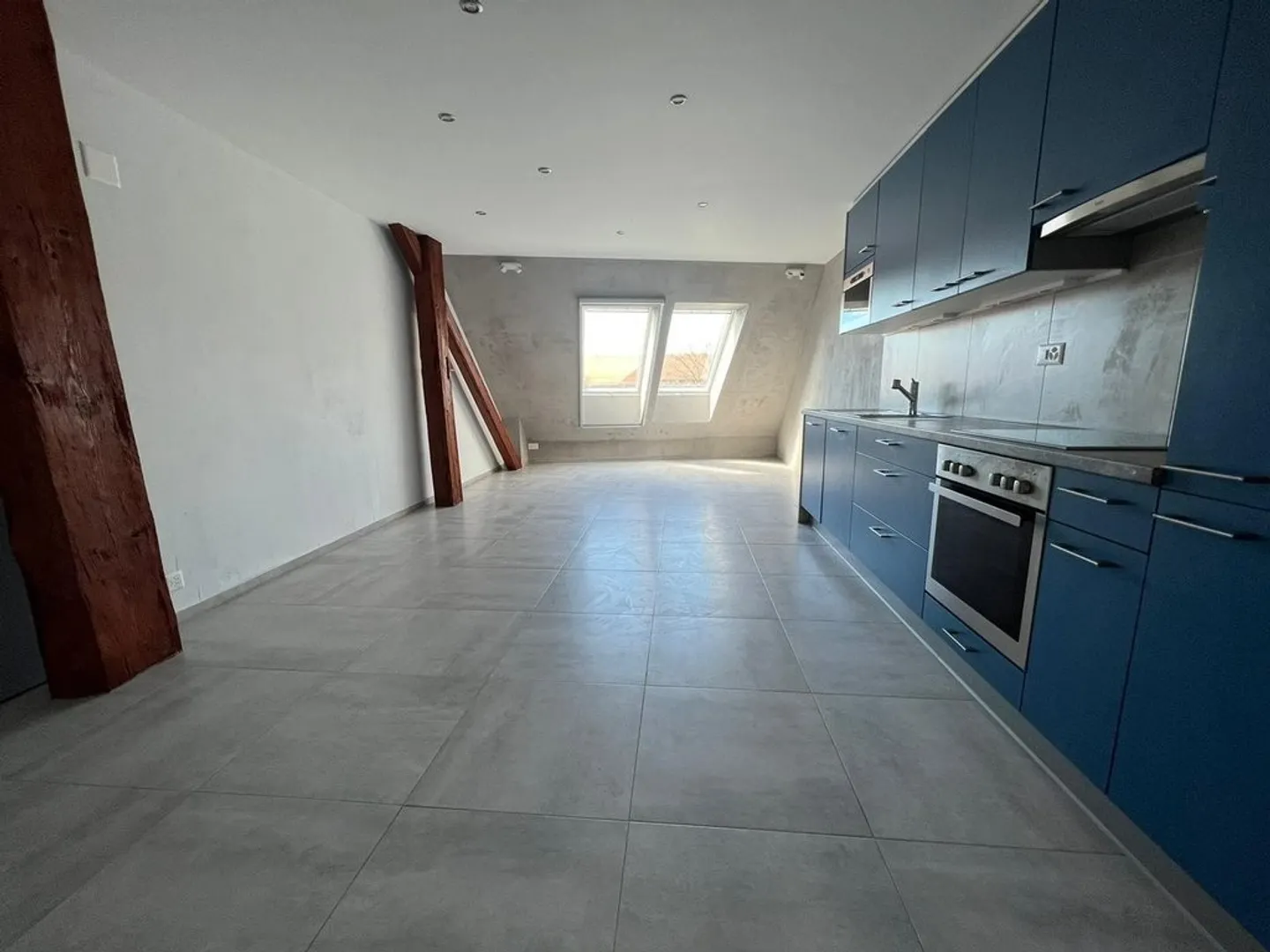 Schöne 2,5-Zimmer-Wohnung im 2. Stock - Foto 3 von 8