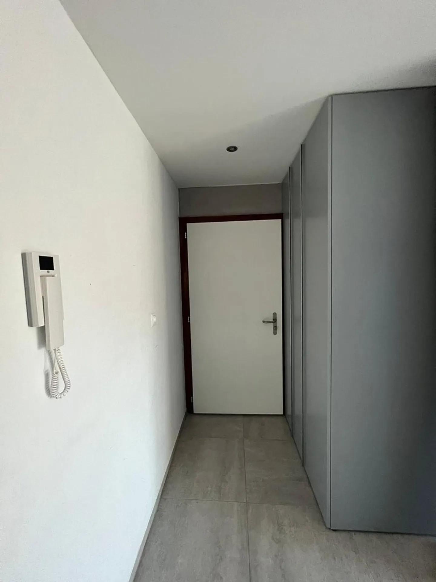 Schöne 2,5-Zimmer-Wohnung im 2. Stock - Foto 8 von 8