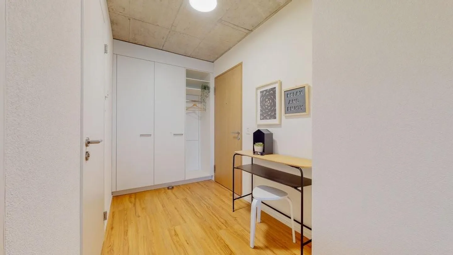 Appartamento moderno 3 stanze - Foto 4 di 10