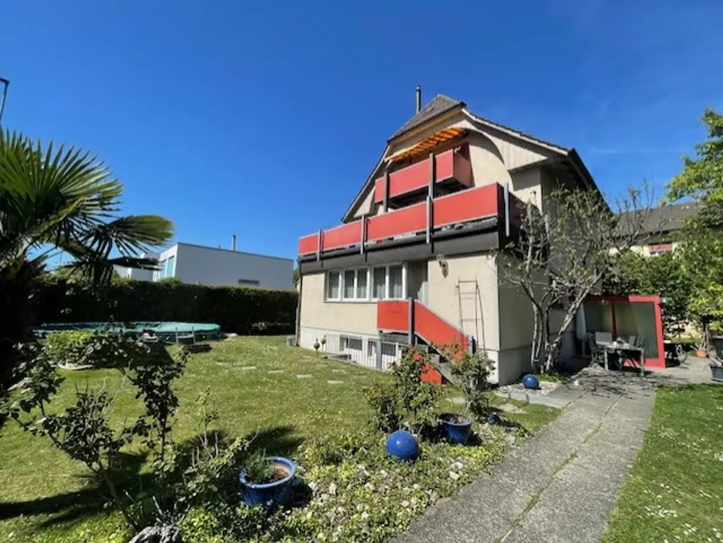 Duplex apartment in terrace and garden - Photo 2 of 21