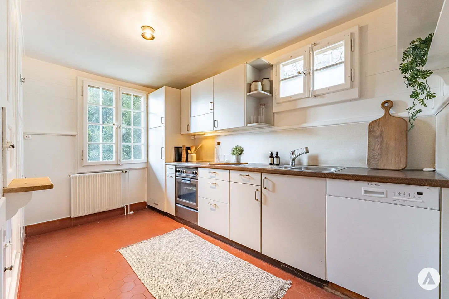 Charmantes Chalet mit Seesicht - Foto 8 von 13