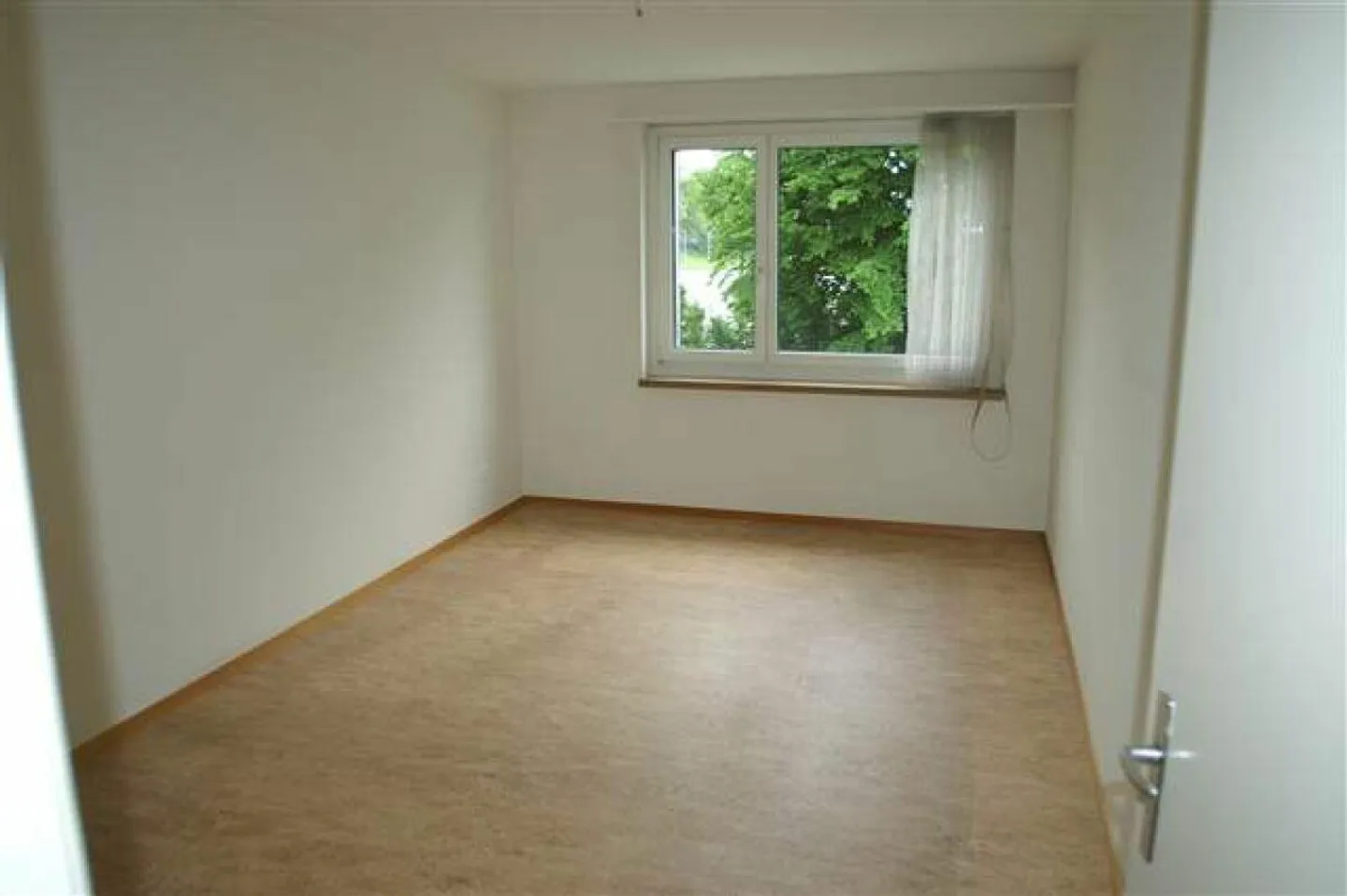 günstige 4-Zimmerwohnung - Foto 9 di 11