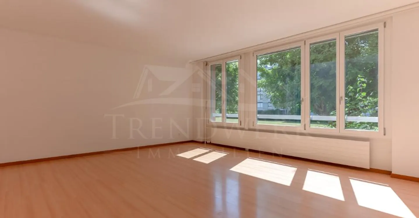 Appartamento al piano terra di 5,5 stanze con EHP a Hinterkappelen - Foto 2 di 11