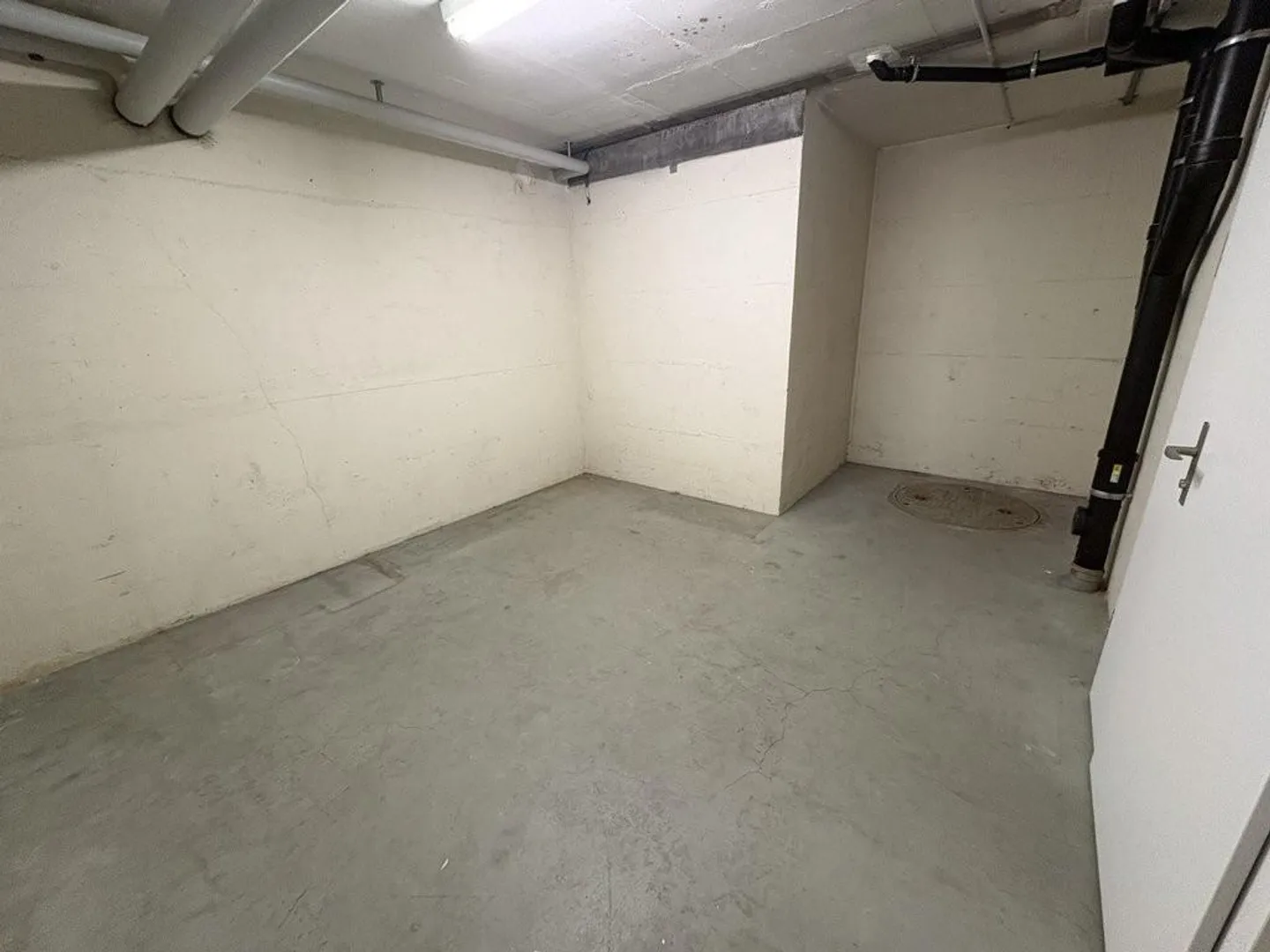 Craft Room in Länggasse - Photo 2 of 3