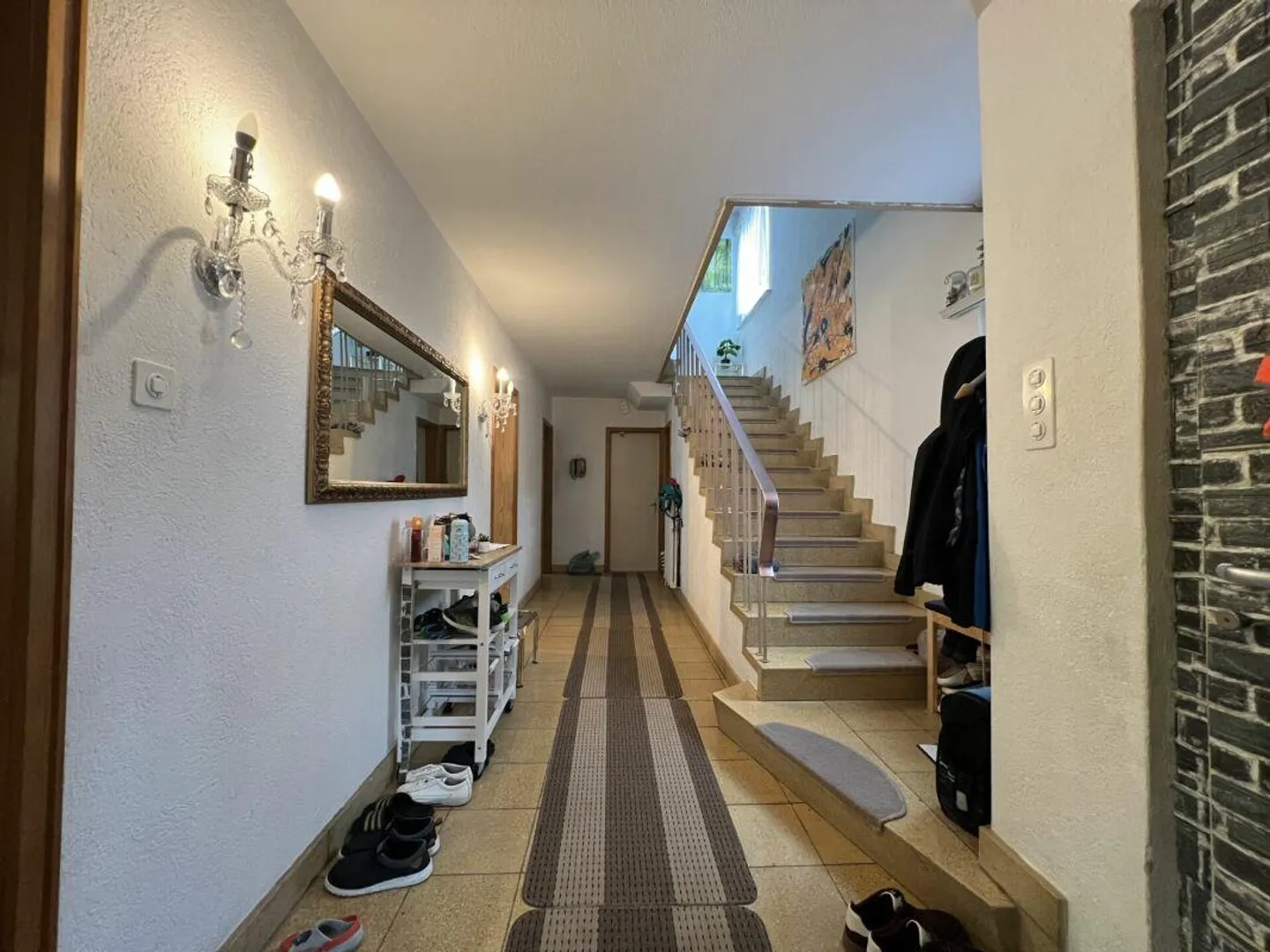 Maison individuelle avec beaucoup d'espace extérieur dans un emplacement familial - Photo 8 sur 13