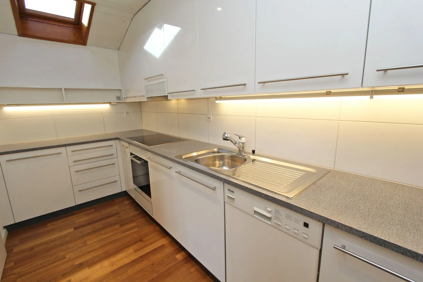 Münchenstein Schaulistrasse 4 - Foto 2 di 14