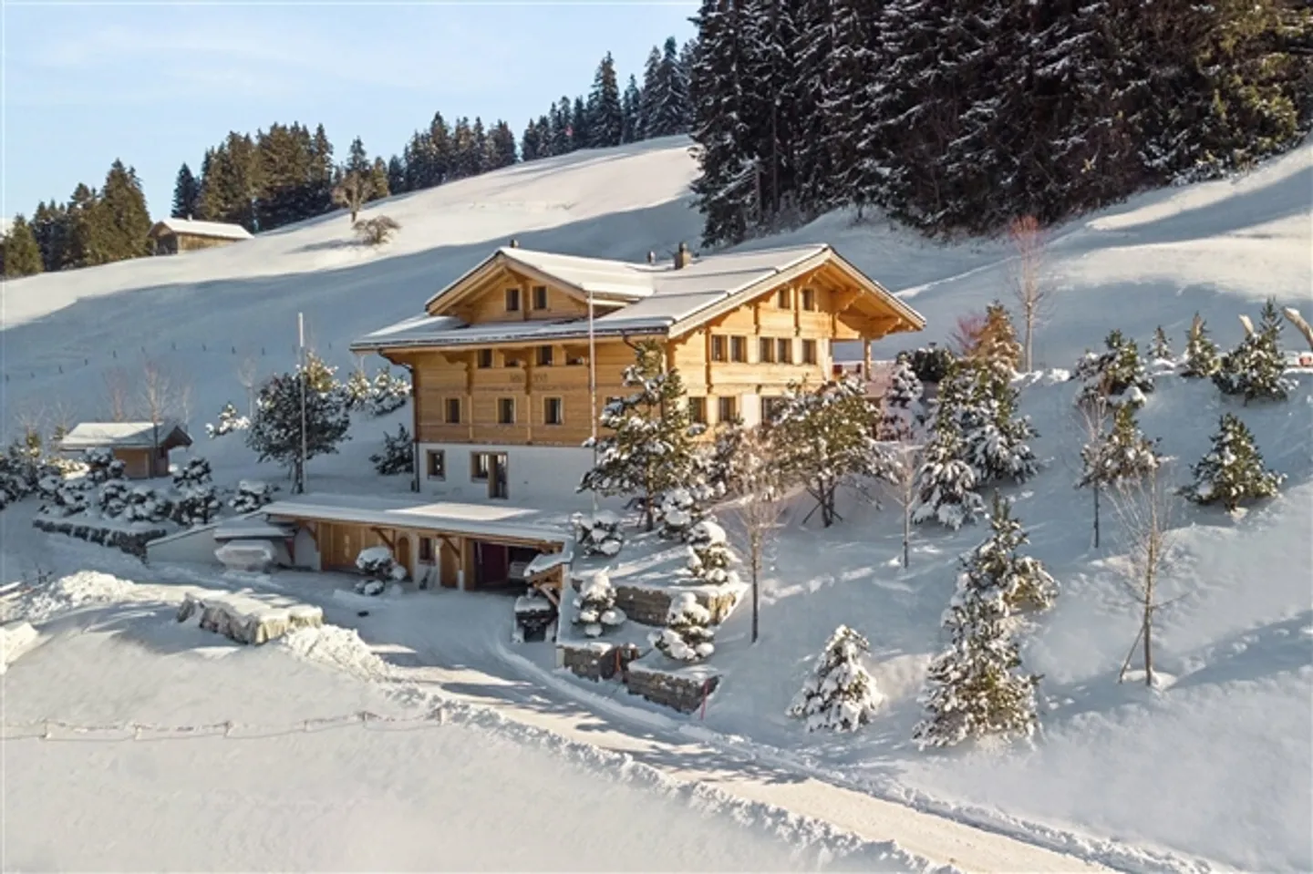 Chalet with 7 bedrooms and private pool in Oeschseite - Photo 2 of 20