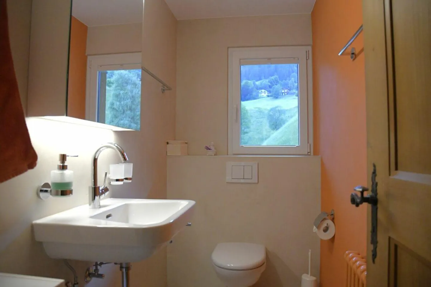 Appartement sous les combles de 2,5 pièces RESIDENCE SECONDAIRE - Photo 5 sur 13