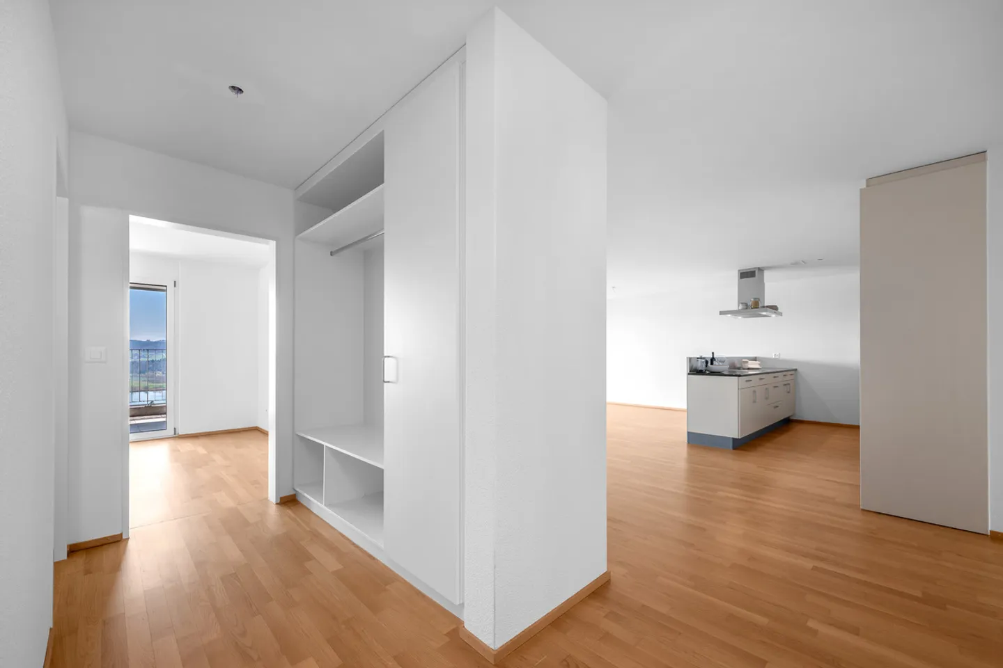 Stunning Attic Apartment with Terrace - Photo 9 of 10