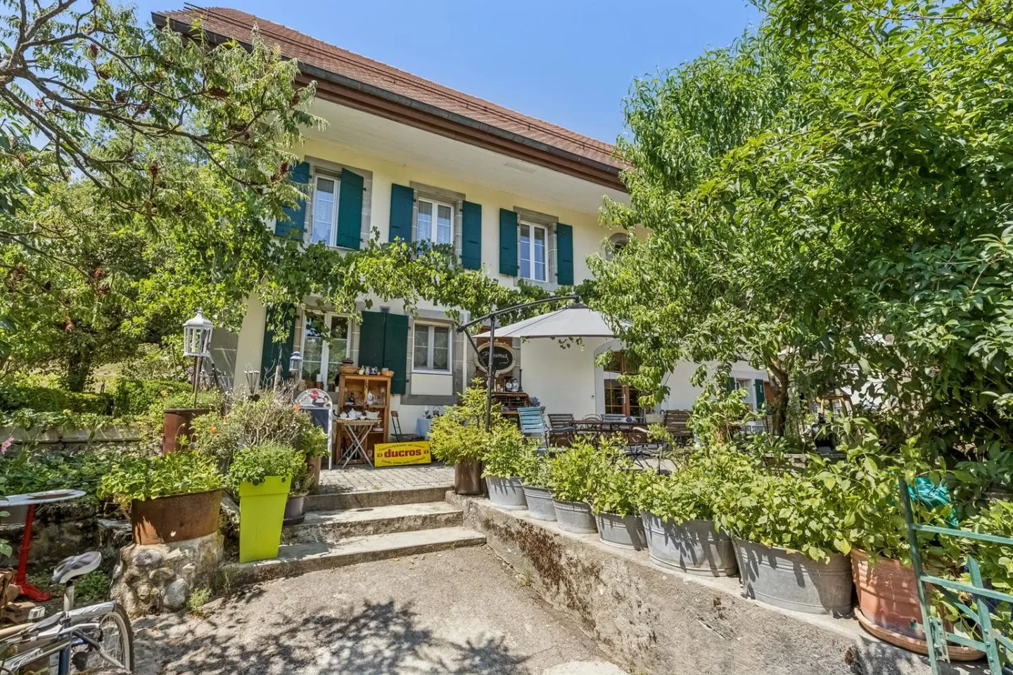 Maison rénovée avec grand volume - Photo 2 sur 13
