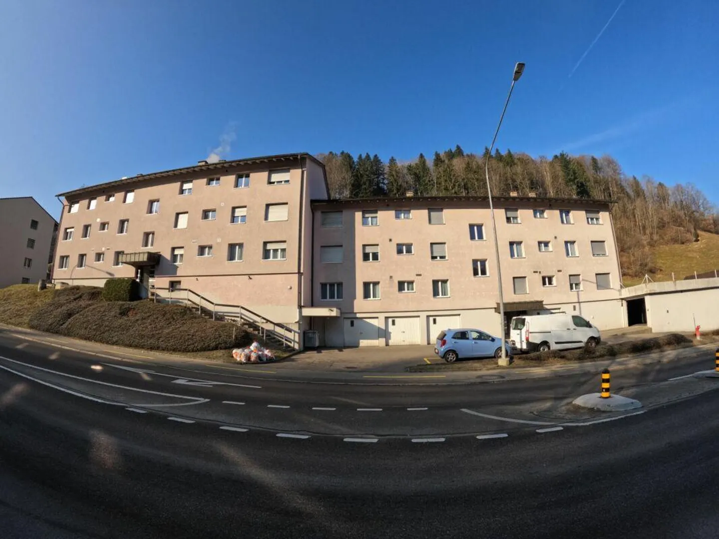 Vivre avec charme au cœur de Herisau - Photo 1 sur 6