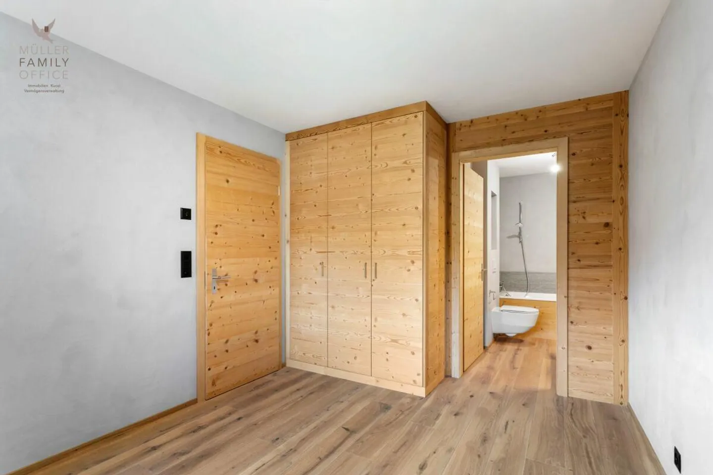 Neubau Wohntraum im modernen Bergchic - 3 1/2 Zimmer-Wohnung mit schönem Balkon (Zweitwohnung) - Foto 10 di 13