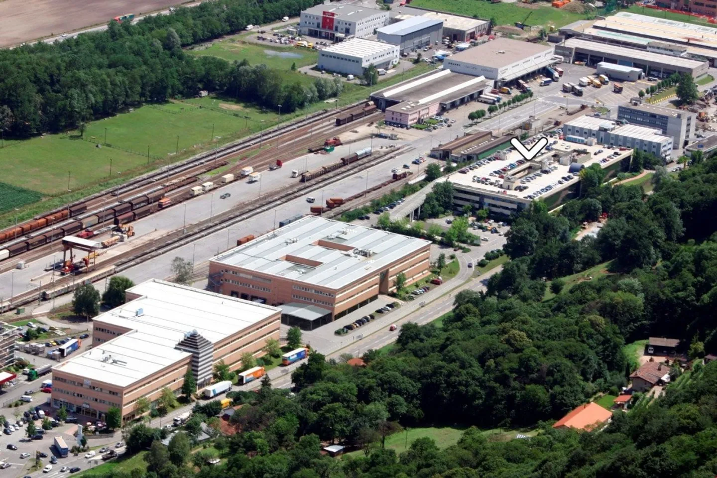 LUGANO NORD-AFFITTASI UFFICIO ARREDATO POSIZIONE STRATEGICA (rif. 97) - Foto 16 di 20