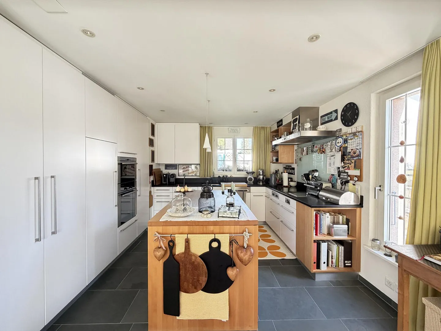 Charmantes Familienhaus in Bottmingen - Foto 6 von 14