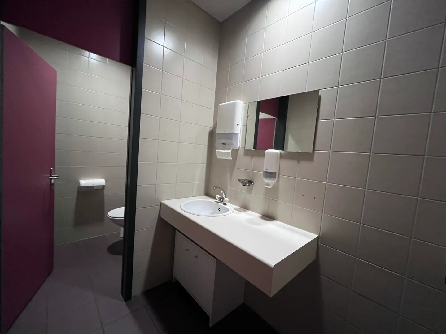 Bureau à louer - Photo 3 sur 13