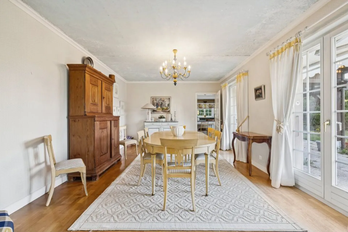 VILLA MIT EINZIGARTIGEM CHARAKTER - Foto 4 von 13