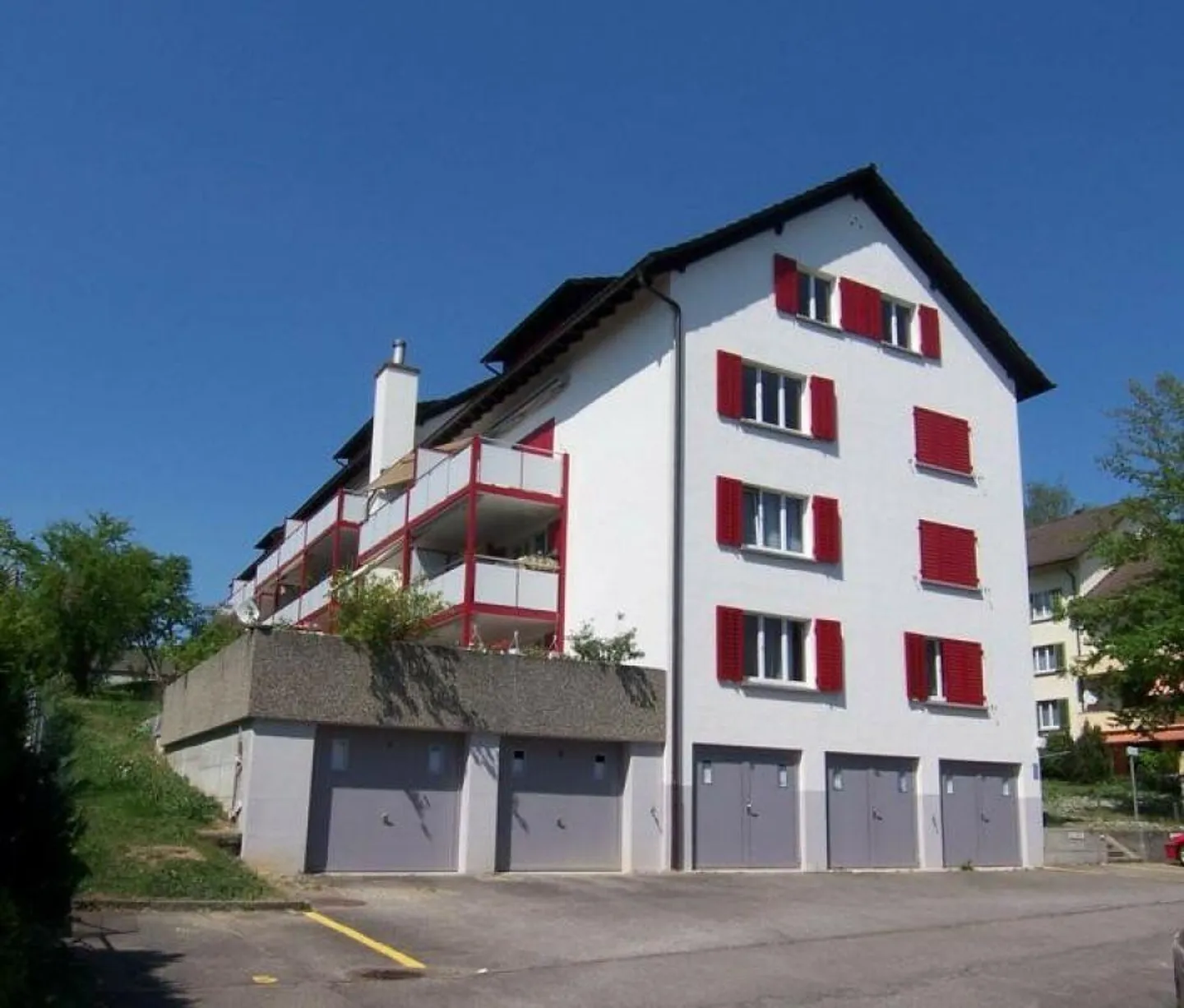 Sunny Residential Location - Photo 1 of 5