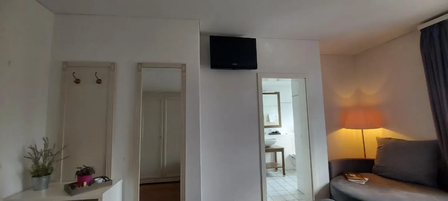 «1 Zimmer möbl. Wohnobjekt» - Foto 2 von 5