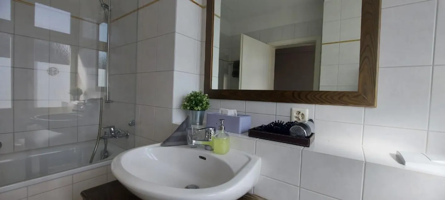 «1 Zimmer möbl. Wohnobjekt» - Foto 3 von 5